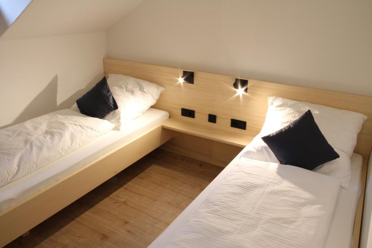Chalet An Der Donau Direkt Bei Regensburg, 5 Sterne Dtv Pentling Ngoại thất bức ảnh